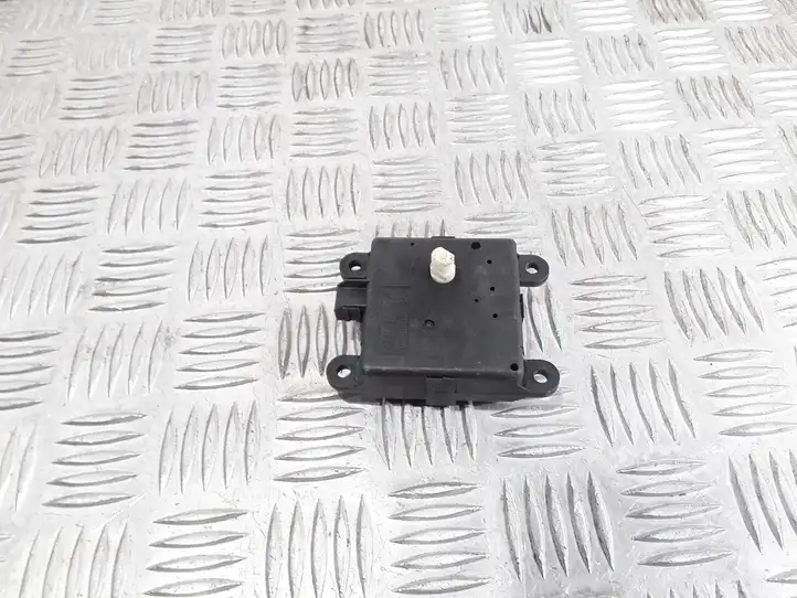 Nissan Qashqai (2006 - 2010) 3J01030850 Двигатель задвижки потока воздуха — фото 2