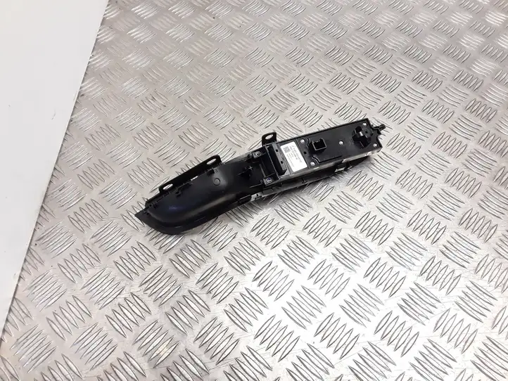 Ford Focus (2011 - 2015) F1ET14A132CC Кнопка стеклоподъемников — фото 2