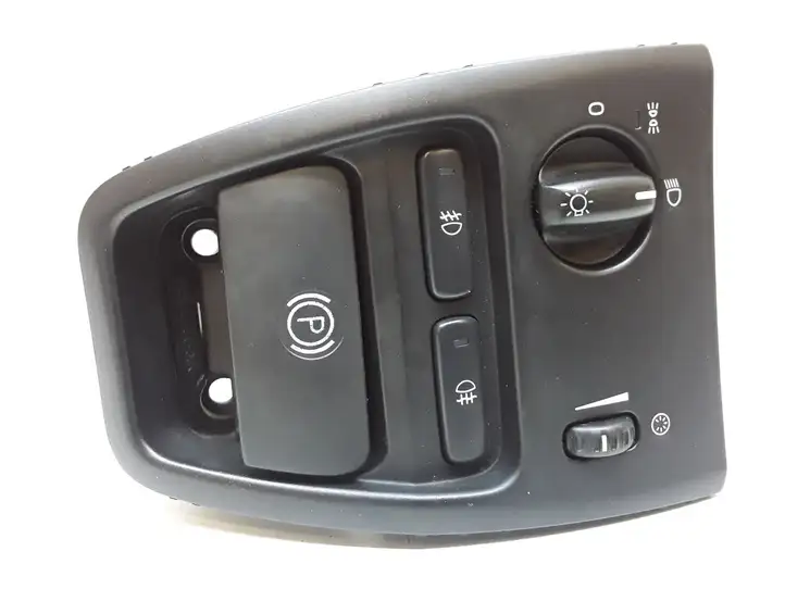 Volvo XC90 (2002 - 2006) 8685450 Включатель фонарей — фото 1