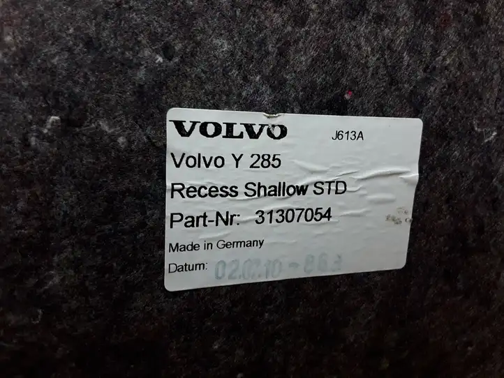 Volvo V70 (2007 - 2013) 31307054 Пол багажника — фото 3
