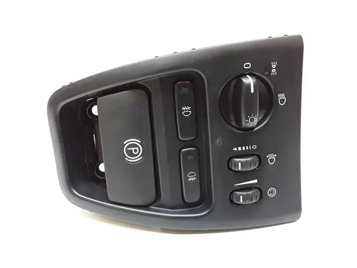 Volvo XC90 (2006 - 2014) 30739304 Включатель фонарей — фото 1