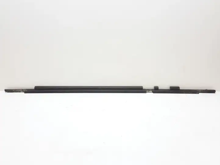 Volvo XC90 (2002 - 2006) 30661285 Накладка стекла задней двери — фото 2