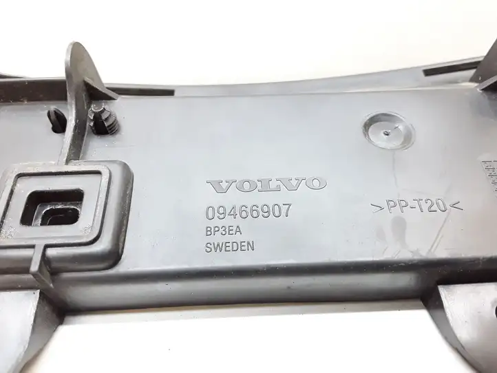 Volvo C70 (2005 - 2009) 09466908 Кронштейн заднего бампера — фото 2