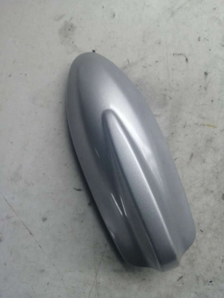 39850328 Volvo S80 Stogo (GPS) antenos dangtelis