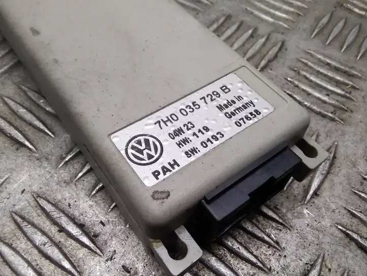 Volkswagen Transporter - Caravelle T5 (2003 - 2009) 7H0035729B Блок GSM — фото 4