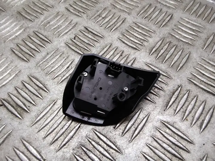 Opel Zafira B (2008 - 2014) 440758813 Кнопки на рулевом колесе — фото 4