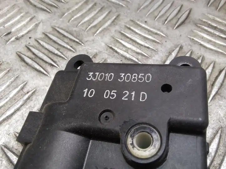 Nissan Qashqai (2006 - 2010) 3J01030850 Двигатель задвижки потока воздуха — фото 4