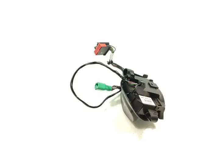 Ford Focus (2011 - 2015) AM5T-9E740-AB Кнопка управления круиз контроля — фото 4