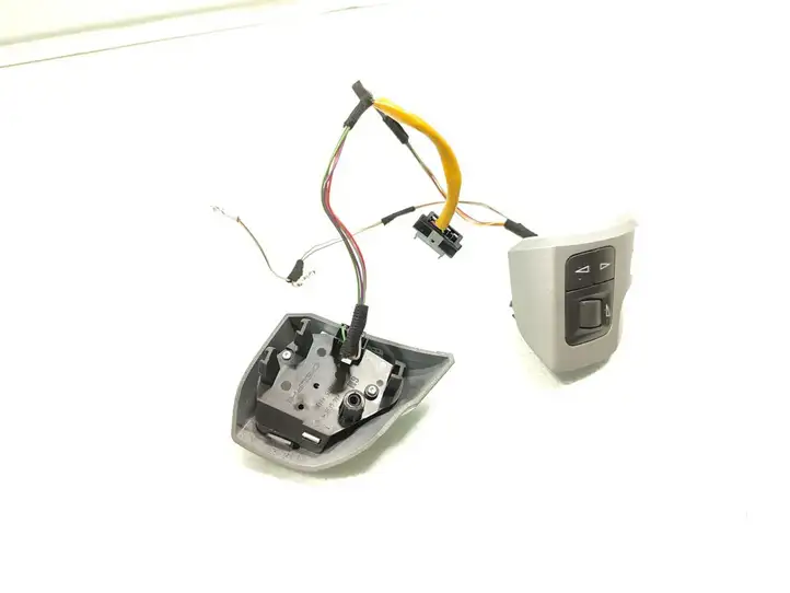 Opel Zafira B (2008 - 2014) 13208859 Кнопки на рулевом колесе — фото 6