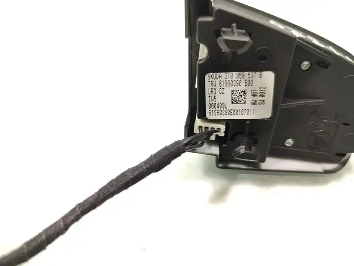 Skoda Yeti (5L) (2009 - 2012) 3T0959537B Кнопки на рулевом колесе — фото 6