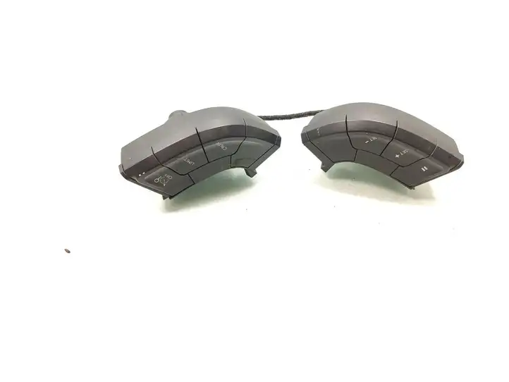 Peugeot 508 (2010 - 2014) 9677976377 Кнопки на рулевом колесе — фото 1