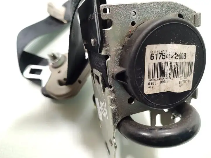 Nissan Juke I F15 (2010 - 2018) 6175433 Передний ремень безопасности — фото 5