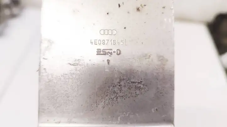 Audi A8 S8 D2 4D (1999 - 2002) 4E0971845 Прочие внешние детали — фото 3