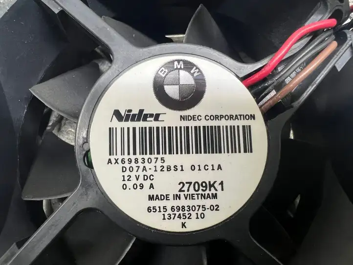 BMW 6 F06 Gran coupe (2012 - 2018) 6983075 Вентилятор охлаждения ЭБУ — фото 2