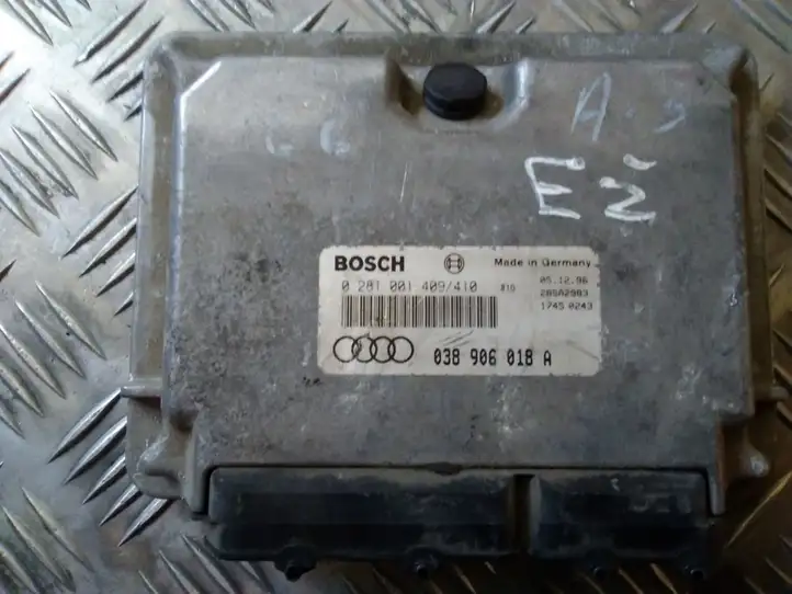 Audi A3/S3 8L (2000 - 2003) 038906018A Блок управления двигателем (ЭБУ) — фото 1