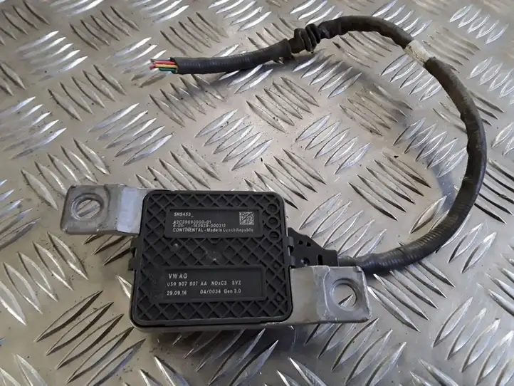 Volkswagen Touareg I (2002 - 2010) 059907807AA Лямбда-зонд — фото 1