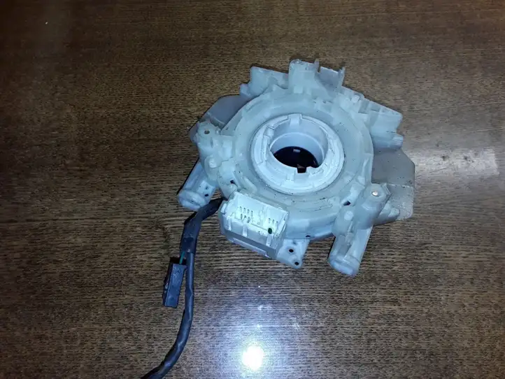 Nissan Almera N16 (2000 - 2010) 25560BN808 Контактное кольцо SRS — фото 2