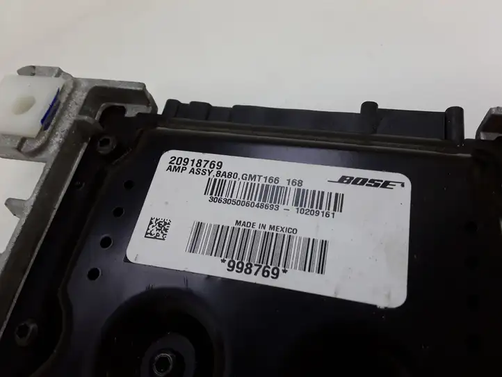 Cadillac SRX (2009 - 2012) 20918769 Усилитель звука — фото 3