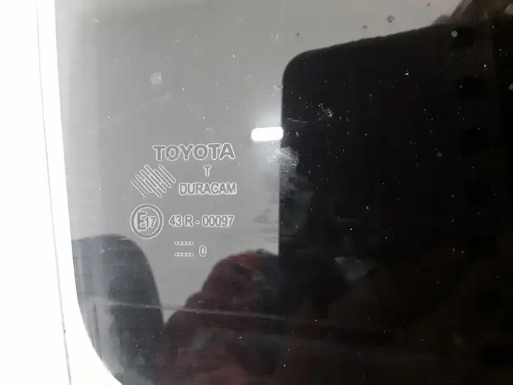 Toyota Verso (2009 - 2012) E1743R00097 Стекло задней двери — фото 2