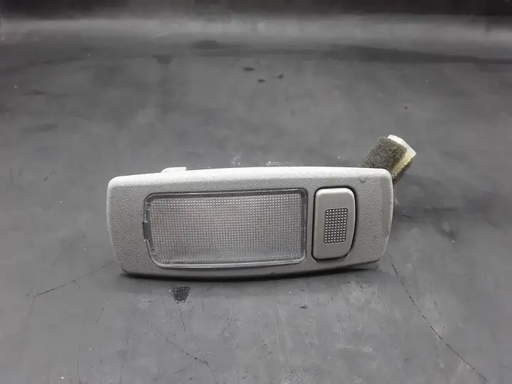 Hyundai Trajet (2000 - 2004) Включатель освещения интерьера — фото 1