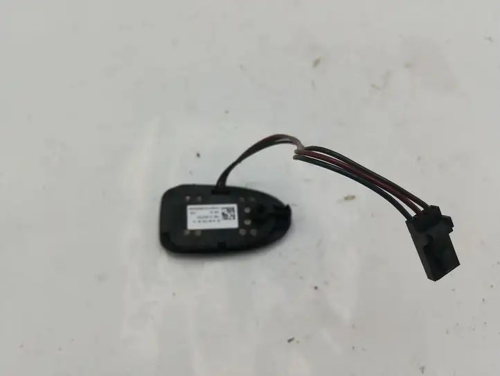 Mercedes-Benz ML W164 (2005 - 2011) A1648700410 Другие включатели / ручки/ переключатели — фото 3