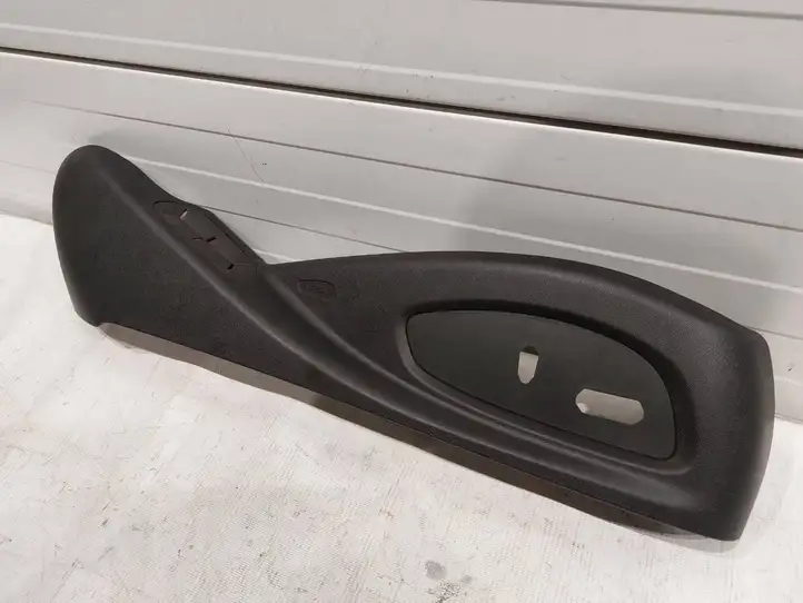 Chevrolet Camaro (2018 - )  23493095 Отделка регуляторов сиденья