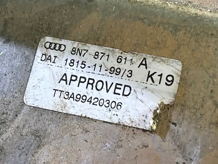 Audi TT Mk1 (1998 - 2003) 8N7871611A Гидроцилиндр замка крыши — фото 2