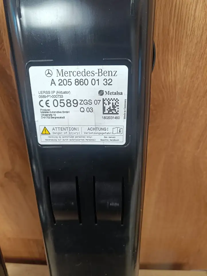 Mercedes-Benz C AMG W205 (2014 - ) A2058600132 Система защиты от опрокидывания — фото 2
