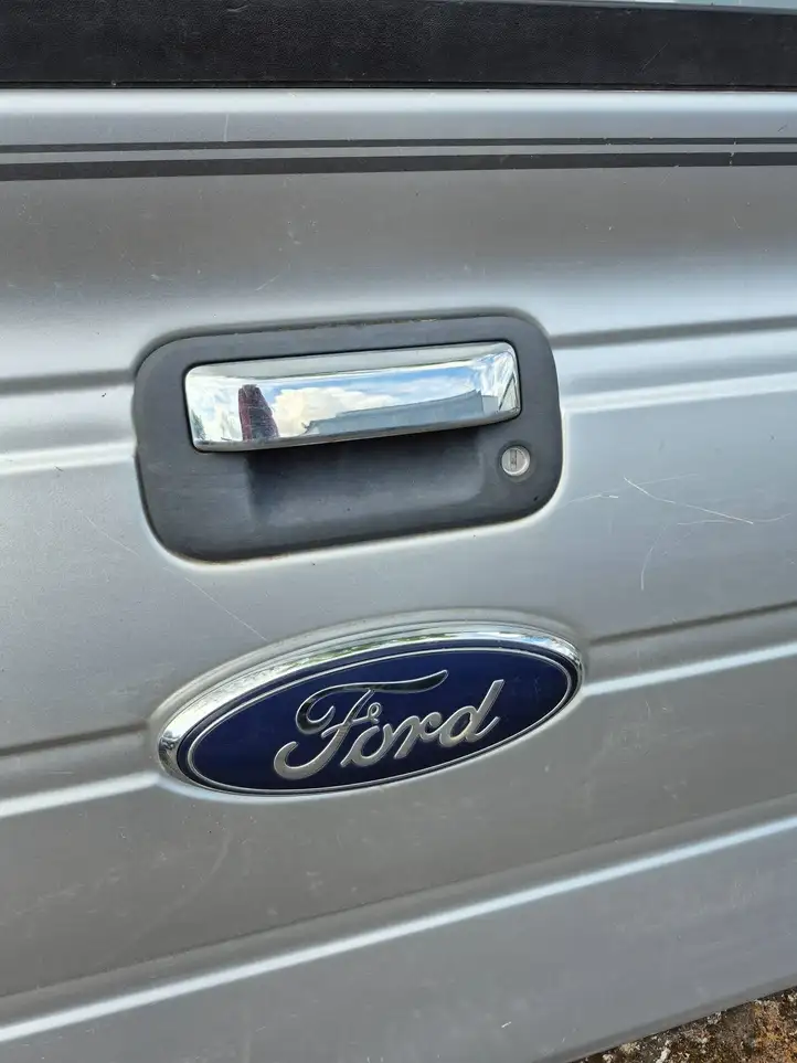 Ford F150 (2014 - 2018) Крышка багажника — фото 2
