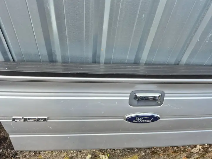Ford F150 (2014 - 2018) Крышка багажника — фото 5