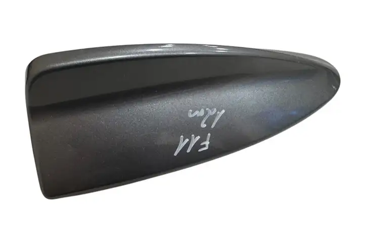 BMW 5 F10 F11 (2009 - 2016) 698266201 Крышка GPS-антенны — фото 2