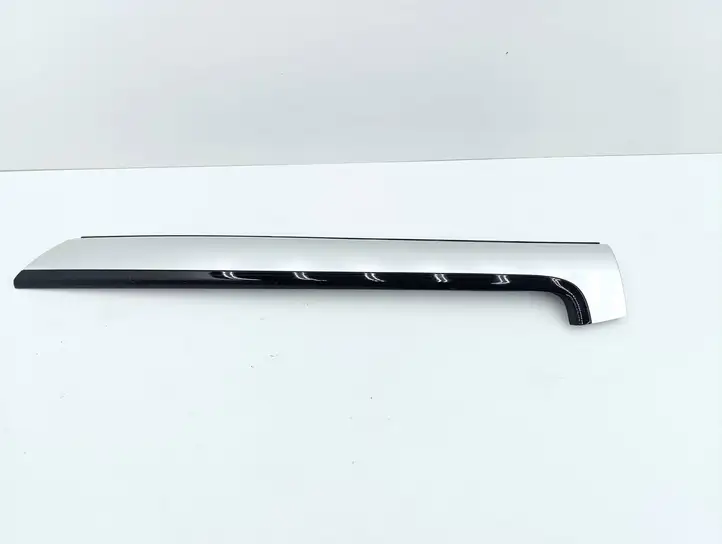 Audi A5 (2016 - ) 8W7853266B Накладка стоек лобового стекла — фото 5