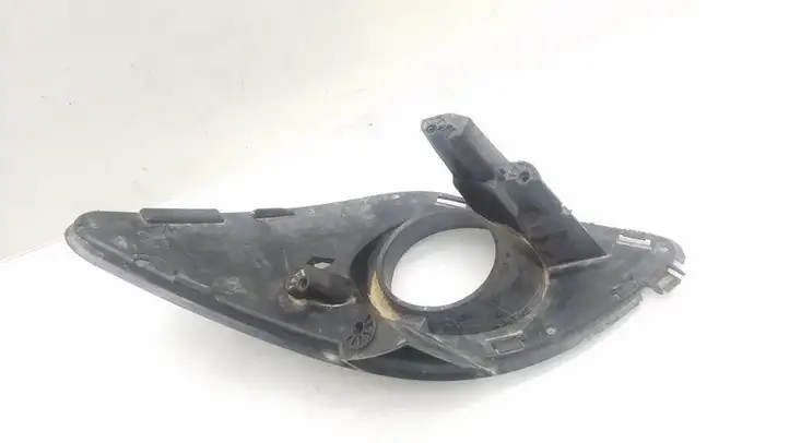 Mercedes-Benz CLA C117,X117,W117 (2013 - 2019) A1178850222 Решетка противотуманной фары — фото 3