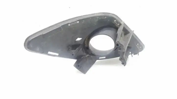Mercedes-Benz CLA C117,X117,W117 (2013 - 2019) A1178850222 Решетка противотуманной фары — фото 6