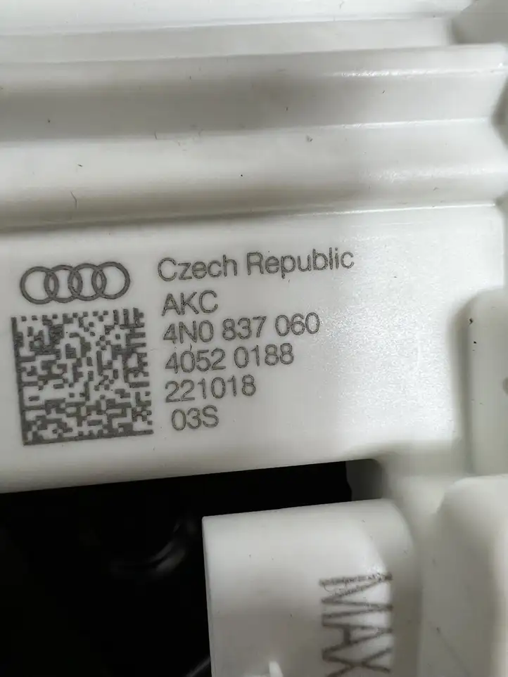 Audi A6 S6 C8 4K (2018 - ) 4N0837060 Замок передней двери — фото 6