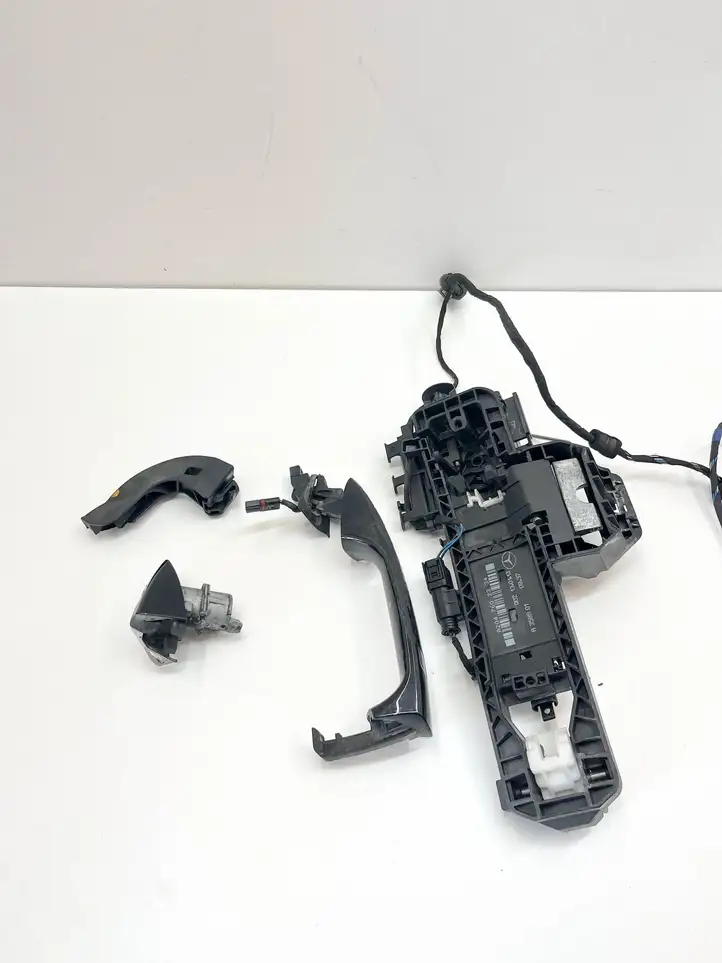 Mercedes-Benz SL R231 (2012 - 2019) A2047602334 Наружная ручка двери — фото 10