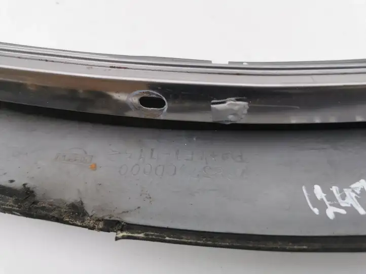 Nissan 350Z (2001 - 2009) 76837CD000 Накладка стоек лобового стекла — фото 4
