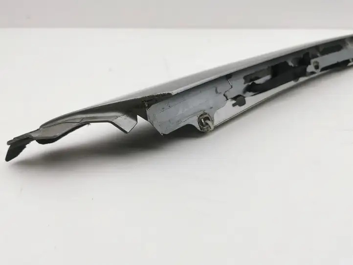 Nissan 350Z (2001 - 2009) 76837CD000 Накладка стоек лобового стекла — фото 15