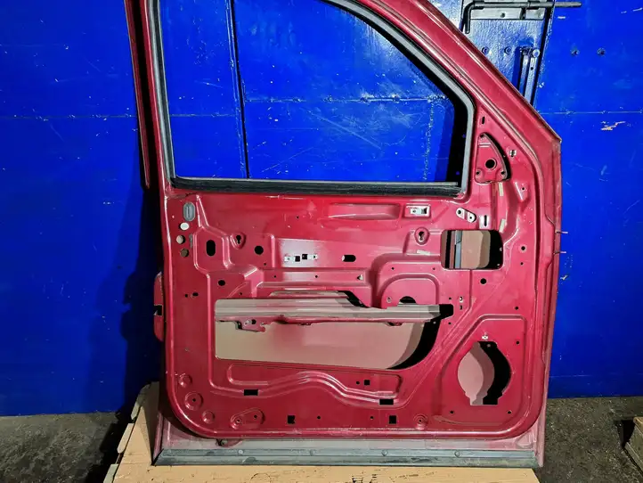 Chevrolet Tahoe (2006 - 2014) FRONTLEFTDOOR Дверь — фото 5