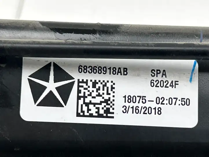 Chrysler Pacifica (2016 - )  62024F Мотор раздвижной двери