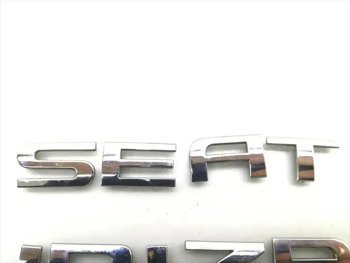 Seat Ibiza III (6L) (2002 - 2008) Эмблема модели — фото 2