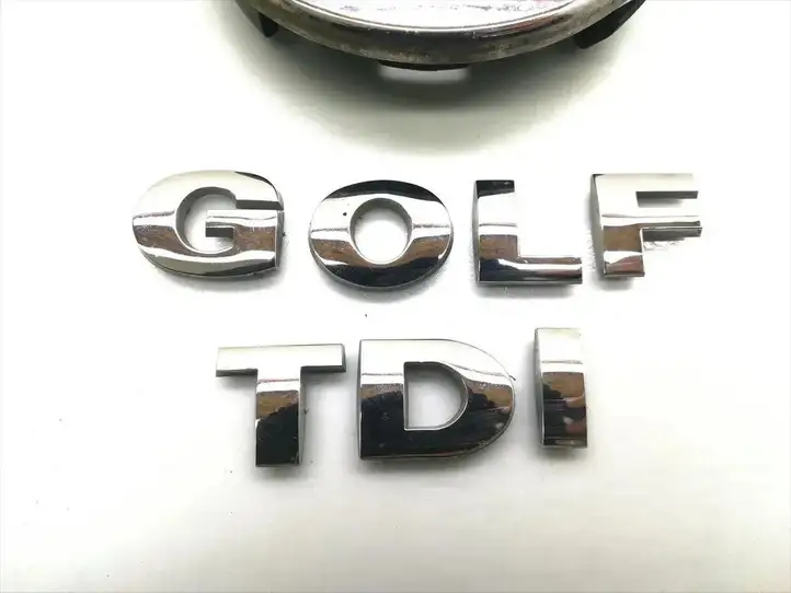 Volkswagen Golf V (2003 - 2009) Эмблема модели — фото 3