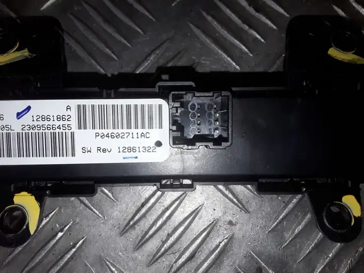 Dodge Caliber (2006 - 2012) P04602711AC Включатель аварийных фонарей — фото 3