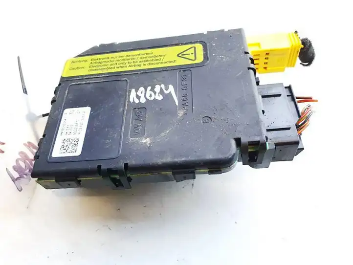 Volkswagen Golf Plus (2004 - 2008) 1k0953549af Регулировка рулевой колонки — фото 2