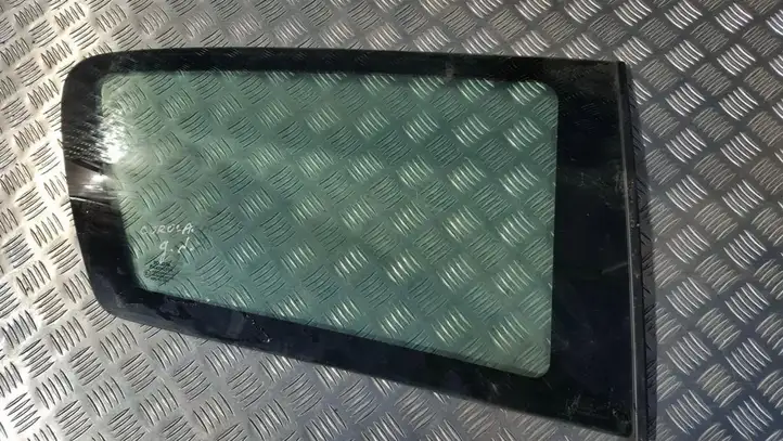 Toyota Corolla E120 E130 (2004 - 2007) 43r001583 Заднее боковое стекло — фото 1