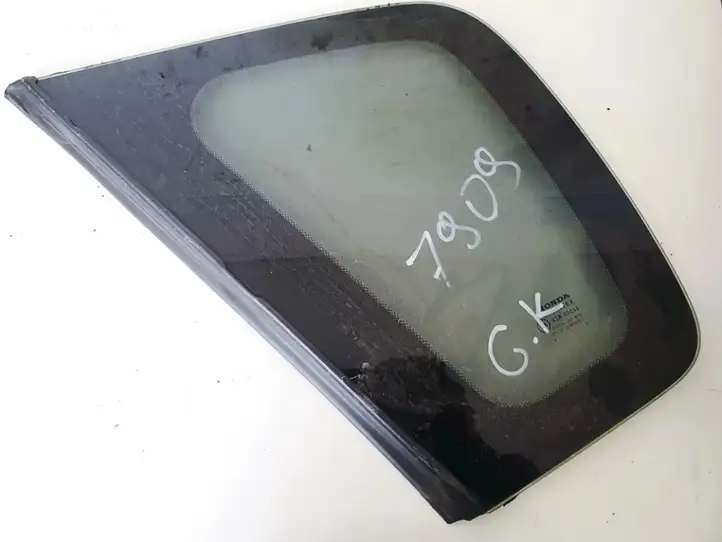 Honda Civic (2001 - 2005) Заднее боковое стекло — фото 1