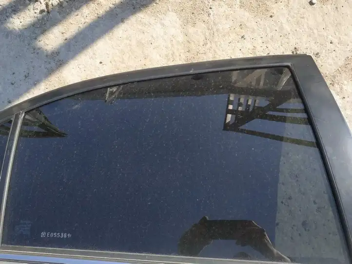 Toyota Avensis T250 (2006 - 2009) Стекло задней двери — фото 2