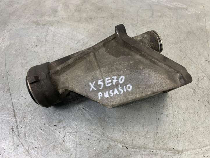 59280110 BMW X5 E70 Pusašio pakabinamo guolio kronšteinas