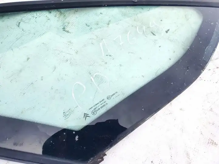 Citroen C4 I Picasso (2006 - 2013) Треугольное стекло кузова — фото 2