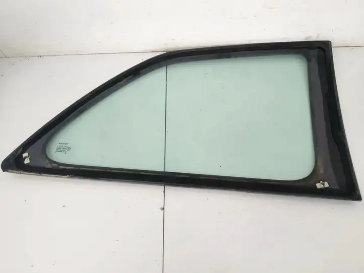 Toyota Yaris (2005 - 2009) 43r00048 Заднее боковое стекло — фото 2